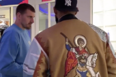 Jokić prišao NBA zvezdi zbog šokantnog motiva na jakni! Džoker je bio u šoku: To je srpska stvar! (VIDEO)