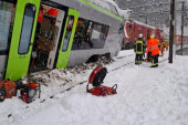 Stigle crne brojke iz Švajcarske: Evo šta je sa putnicima voza zatrpanog lavinom