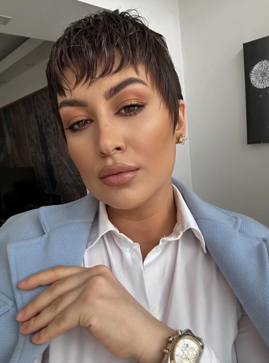 "Plakala sam tiho" Bolna ispovest pevačice o borbi sa karcinomom: "Nisam smela naglas da izgovorim da imam rak"