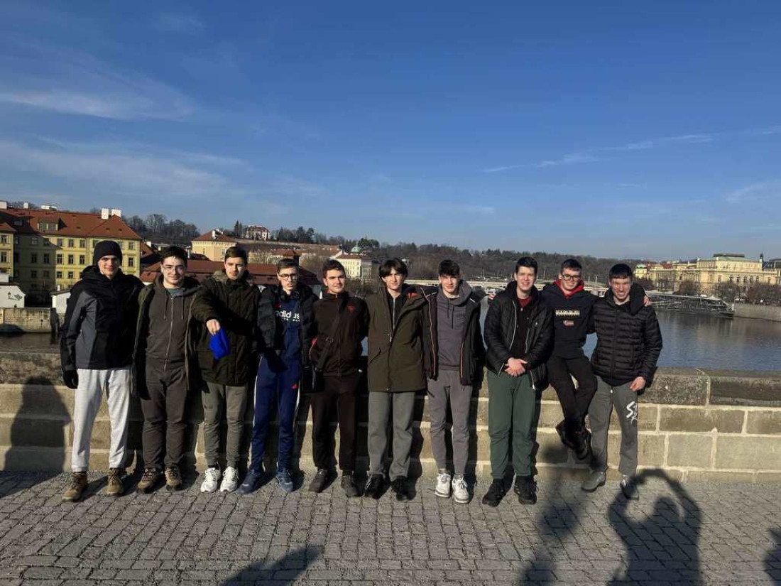 Gimnazijalci genijalci: Neprikosnoveni fizičari u Evropi (FOTO)