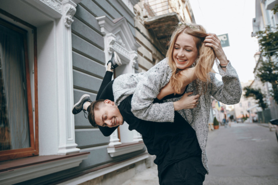 Kad ih opale hormoni: Ljudi rođeni u ova četiri meseca uvek mešaju strast i pravu ljubav