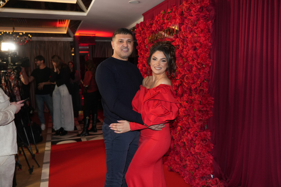 "Ponosim se što sam Romkinja!" Nadica Ademov oštro o navodima da se stidi svog porekla!