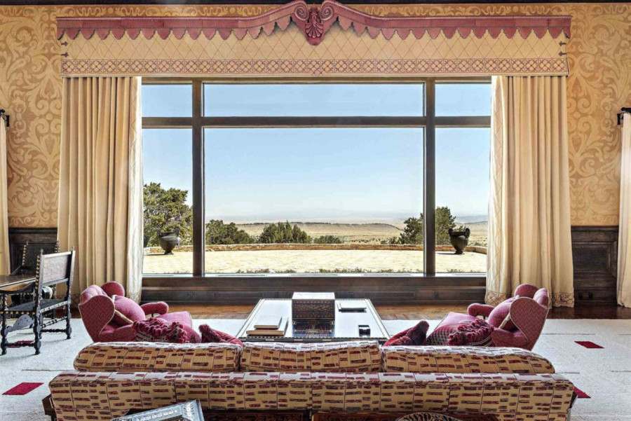 "Zadavljene su tokom odnosa": Na Epstinovom ranču sahranjene zlostavljane devojke, tek sad počinju da otkrivaju najmračnije tajne (FOTO)