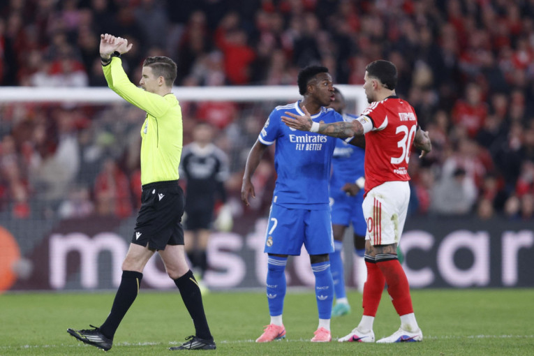 Skandal u Lisabonu: Prekinut meč zbog rasizma - Vinisijus na udaru prgavog Argentinca!