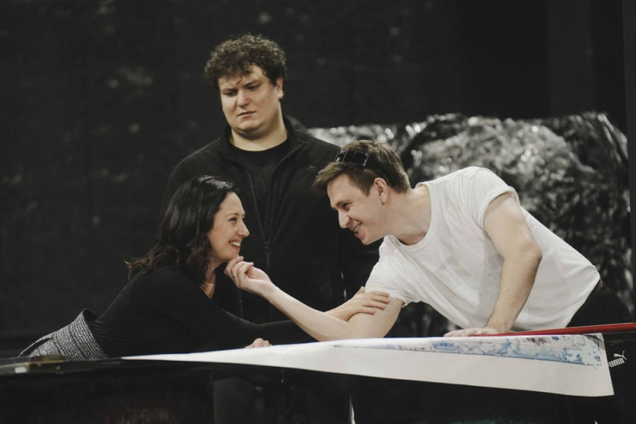 Andrija Milošević je novi "Kralj Ibi": Zakoračite u Haos u Beogradskom dramskom pozorištu (FOTO)