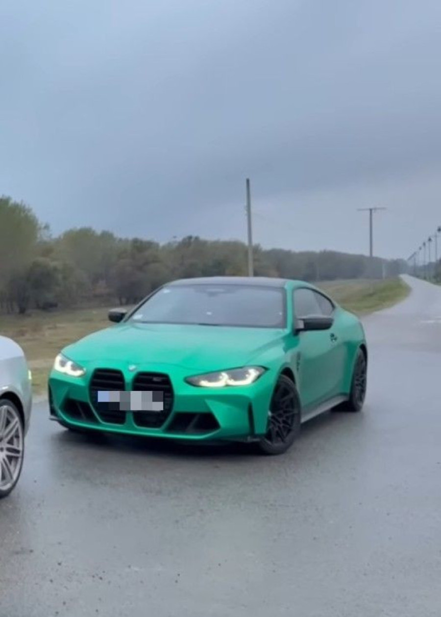 Ko je jutjuber Simi koji je noćas slupao BMW? Ovo su fotke iz izlaska pre udesa! (FOTO)