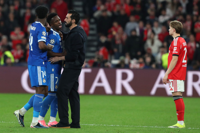 Zvezda od nekog zadovoljstva do neshvatljivog pada! Obradović je na kraju ipak zadovoljan pobedom