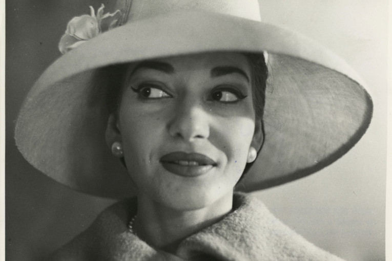 Pogledajte kako izgleda najbolji mural na svetu: Posvećen je legendarnoj operskoj divi Mariji Kalas (FOTO)