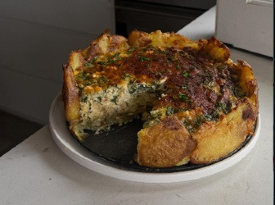 Recept dana: Kiš sa korom od krompira i filom od spanaća i fete je kombinacija ukusa koja će vas oduševiti
