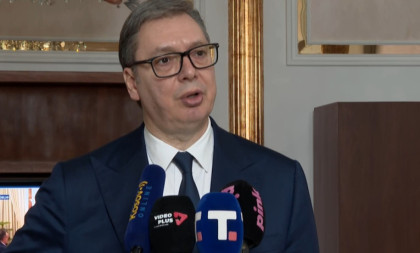 Vučić iz Indije: Prvi put sam s Plenkovićem pričao o vojnom savezu, rekao mi je da nije usmeren protiv Srbije, pričao sam i sa Makronom