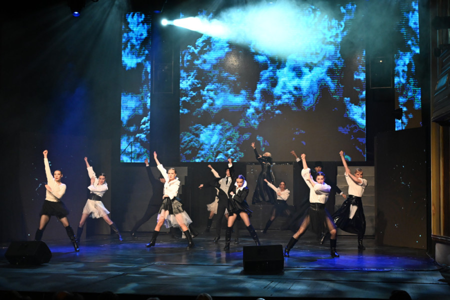 Spektakularni mjuzikl o Nikoli Tesli izveden u Narodnom pozorištu: Životne avanture slavnog genija (FOTO)