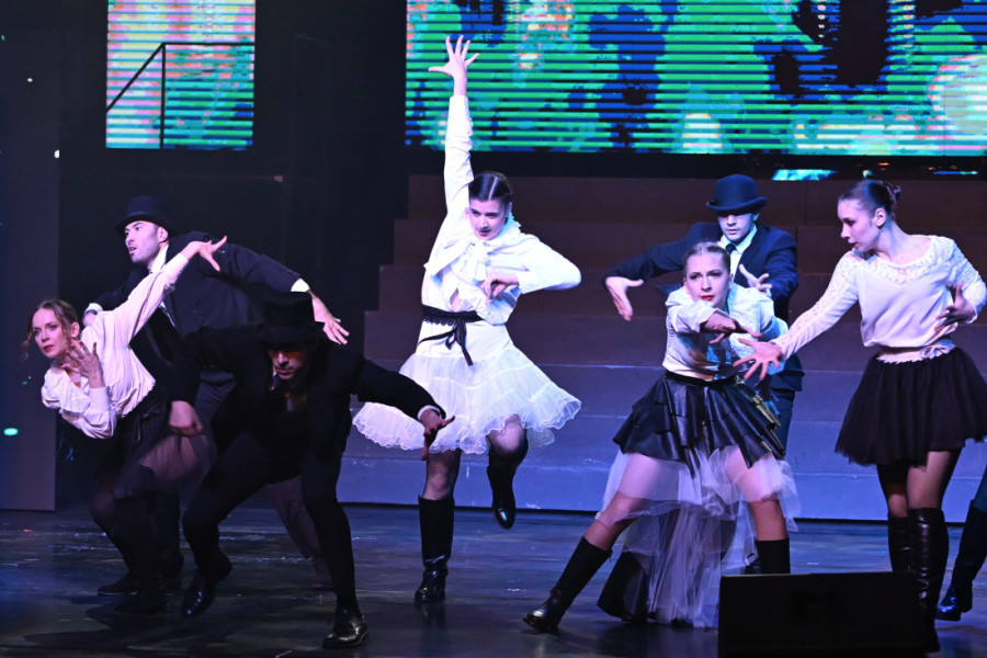 Spektakularni mjuzikl o Nikoli Tesli izveden u Narodnom pozorištu: Životne avanture slavnog genija (FOTO)