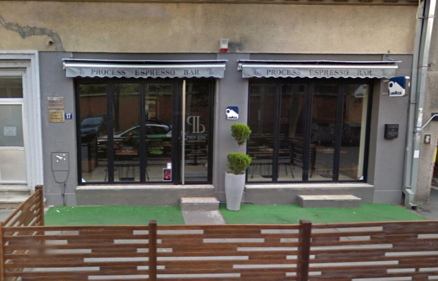 "Mislim da sam polomio ruku" Oglasio se Čeda posle tuče u kafiću: "Skočili su ljudi da nas razdvoje!"