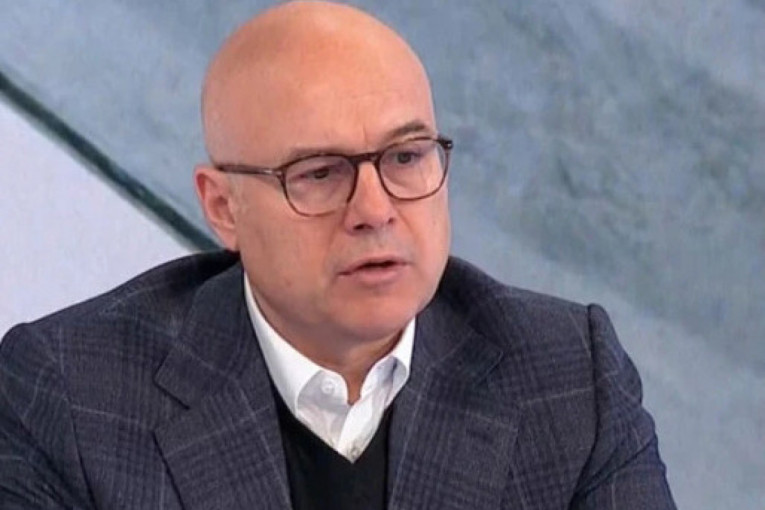 Lider SNS-a osudio podsmevanje obolelom dečaku: Za razliku od tih bolesnika, Andrija ima čisto srce i zlatnu dušu (VIDEO)