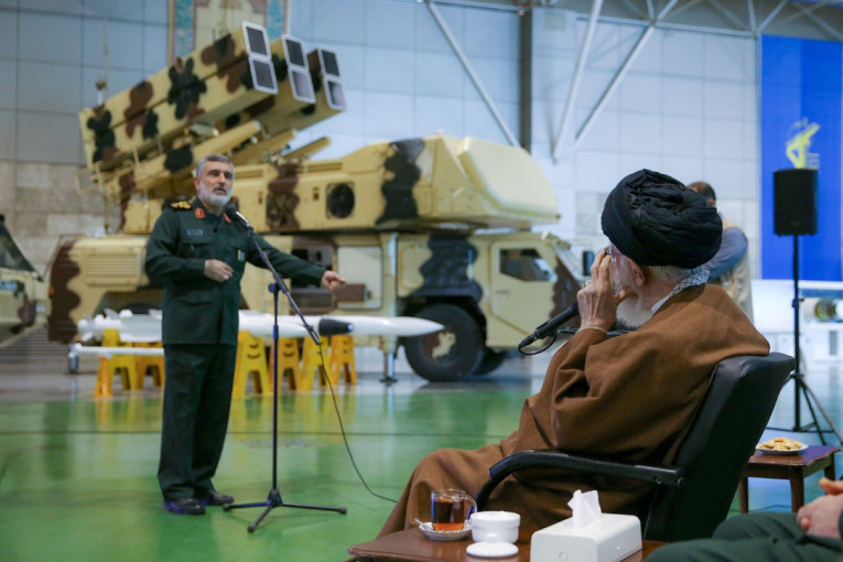 Iran se sprema za rat: Satelitski snimci otkrili šta sve rade dok Amerika gomila snage u regionu