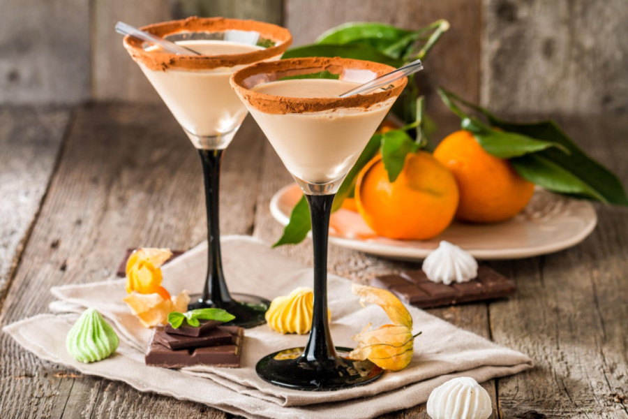 Da, moguće je napraviti bejlis kod kuće: Jednostavan recept za kremasti liker savršenog ukusa