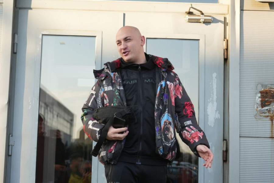 Haos u Pinkovim zvezdama! Desingerica i Bosanac žestoko zaratili: "Bićeš izbačen, neznalice!"