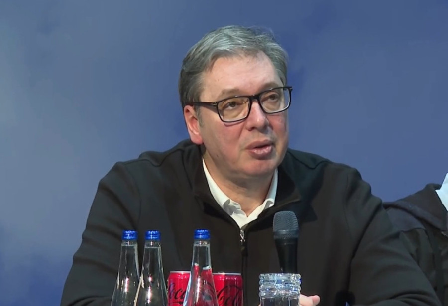 Vučić u Kladovu najavio sjajne vesti i poručio: Država nije igračka! (FOTO/VIDEO)