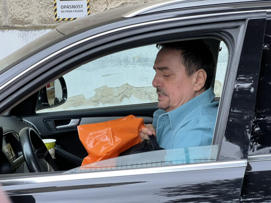 Kebu usred "Zvezda Granda" rasplakala ova takmičarka: Dara ga ljubila, da ga smiri! (FOTO)
