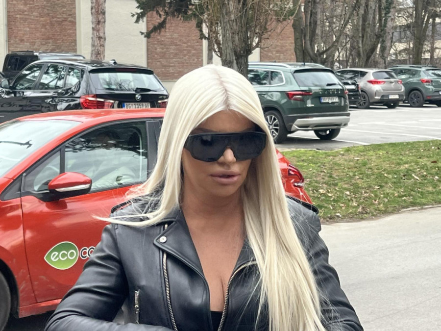 Dara Bubamara sa bivšim mužem sinu kupila stan u Parizu: Iskeširali pola miliona evra!