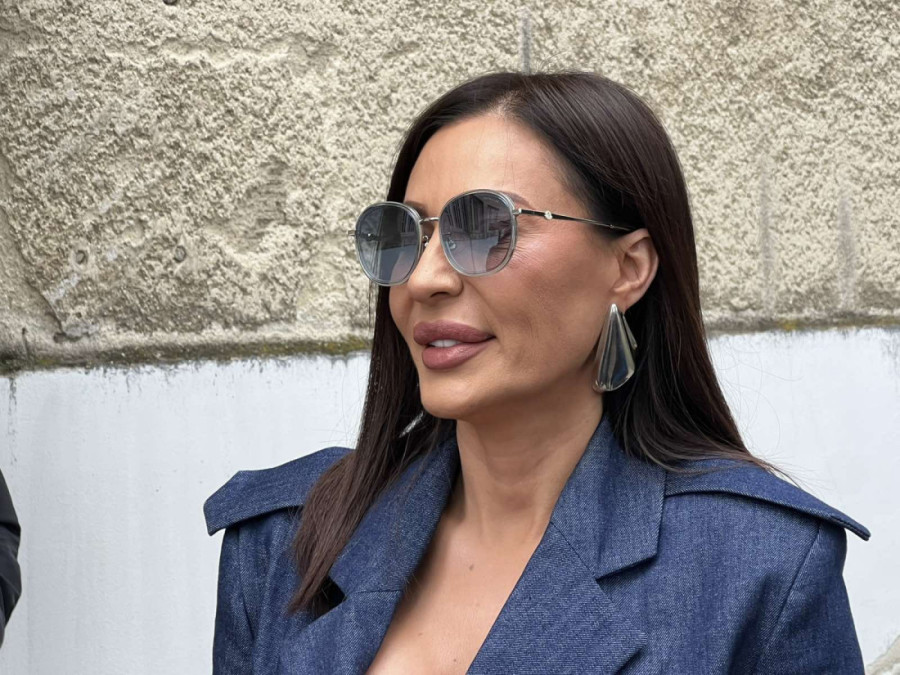 Dara Bubamara o sinu: Krije da sam mu majka, sve devojke trče za njim! (FOTO/VIDEO)