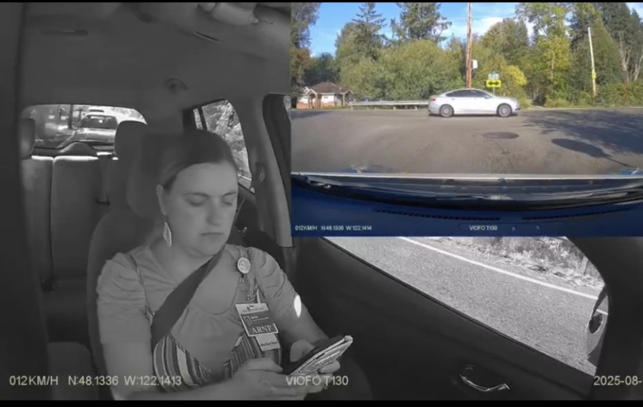 "Ovo je moje vozilo, a ona je lagala o tome šta se desilo!" Kamera zabeležila svaki sekund (VIDEO)