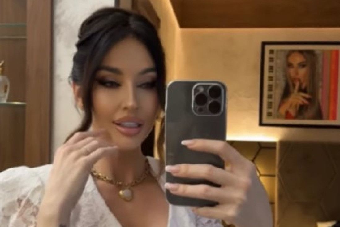 Suvi luksuz! Kaća Živković pokazala delić doma u kom živi sa Stojketom i sinom! (FOTO)