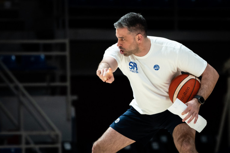 Teksašani se radovali: Nezaustavljivi San Antonio bolji od lidera, Hjuston slavio protiv Jute