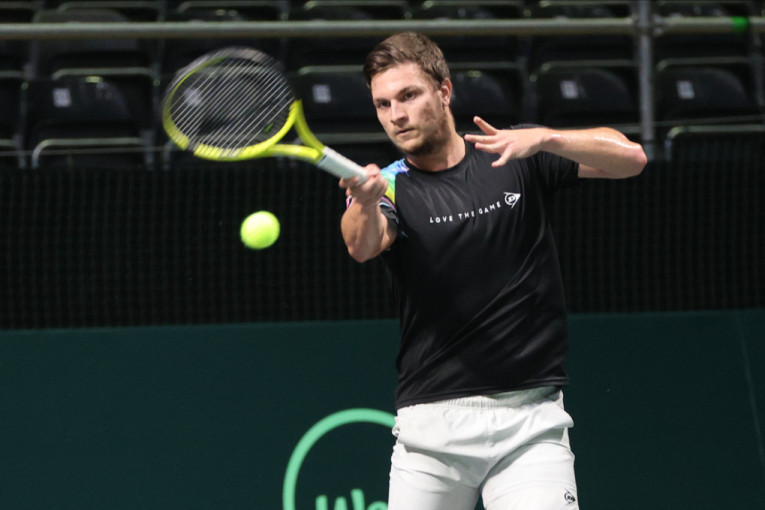 Kecmanović lako do drugog kola, ali ga sada čeka mnogo teži zadatak