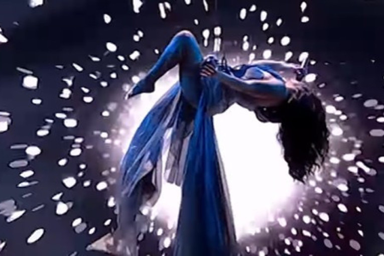 Ovo su koreografije i scenografije za prvo polufinale PZE26: Zejna visi sa plafona! (VIDEO)