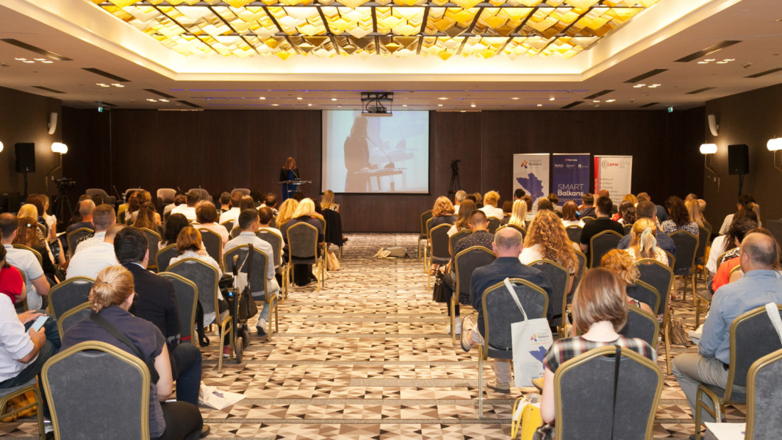 SMART Balkans grantovi: Četiri godine podrške reformama i jačanju civilnog društva u Srbiji (2022–2026)