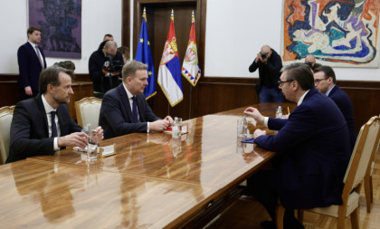 Vučić poručio Sorensenu: Očuvanje mira prioritet, ali bez gaženja prava Srba (FOTO)