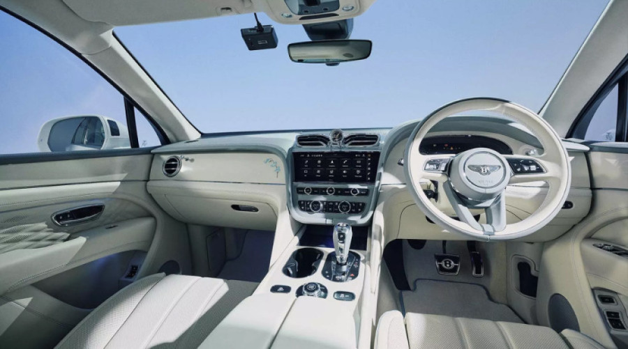 Automobil kreiran s posebnom simbolikom za žene, veruje se da donosi sreću u braku (FOTO)