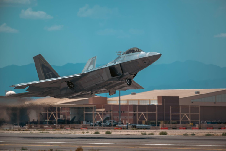 Nevidljivi lovci stigli u Izrael! Amerika se priprema za napad na Iran