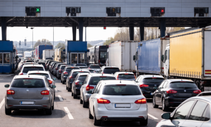 Stanje na granicama i naplatnim rampama: Ovo je trenutna situacija, čeka se i do četiri sata!