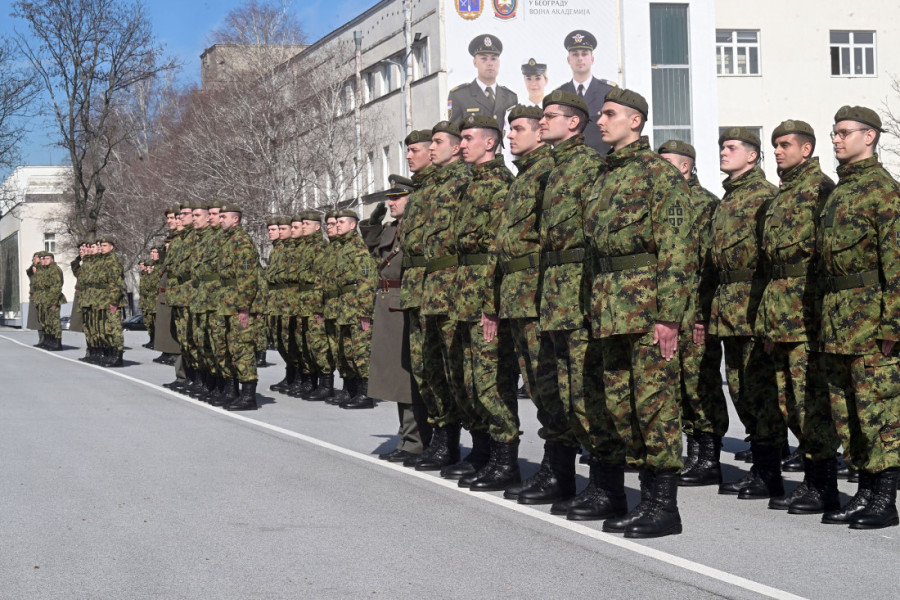 Stižu nova pravila za ženskog frizera u Srbiji: Menja se način obuke i zapošljavanja, evo šta to znači za plate!