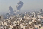 Prvi snimci napada Izraela na Iran: Teheran u oblaku dima! (VIDEO)