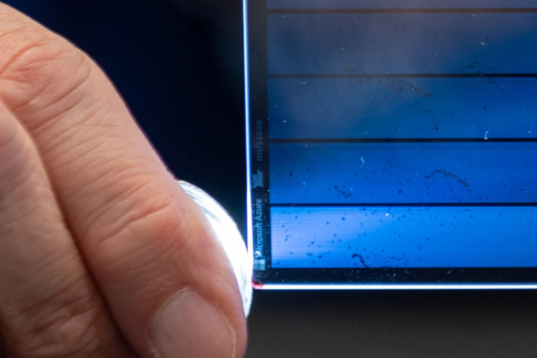 Microsoft napravio staklo koje potpuno menja arhiviranje knjiga kakvo znamo (FOTO)