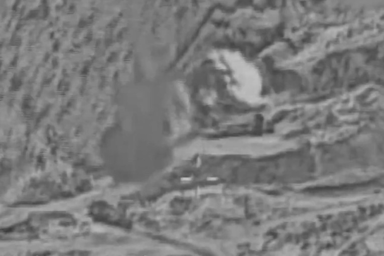 Stravičan snimak objavljen na mrežama: Izraelci se hvale kako su napali Iran! (VIDEO)