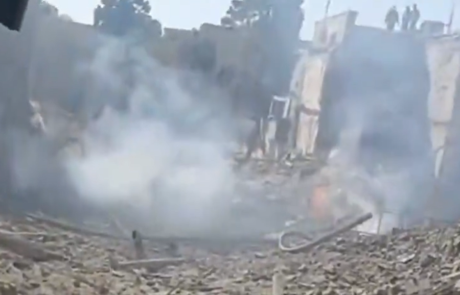 Kim Džong Un ponovo u društvu ćerke: Devojčica pucala iz snajpera, "ovo je znak da je ona naslednica" (FOTO)