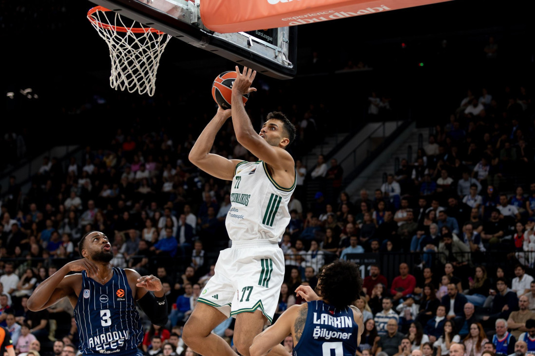 Lesorov povratak ozvaničio odlazak centra iz Panatinaikosa! Grci objavili raskid saradnje!