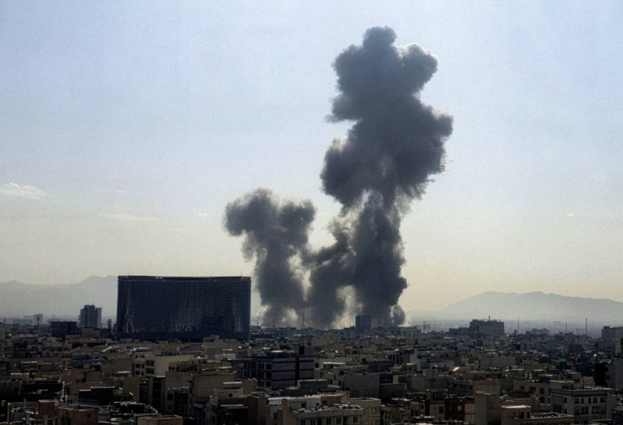 Osoblje ambasade Srbije krenulo ka Bakuu: Vučić otkrio detalje evakuacije iz Irana