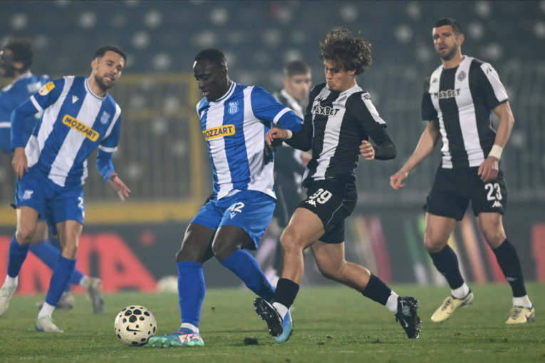 Partizan tone u živo blato! OFK Beograd osvojio Humsku!