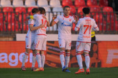 Zvezda rutinski protiv Radničkog: "Vatre" u derbiju kola nije bilo, ali je šampion sada na +7  (FOTO/VIDEO)