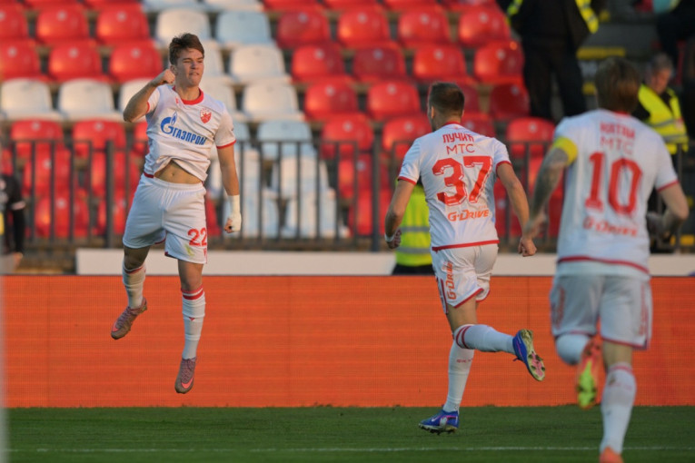 Radnički 1923 - Crvena zvezda: Kostov za ekspresno vođstvo, onda je prečka 2 puta spasila Kragujevčane (FOTO/VIDEO))