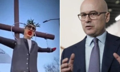 "Monstrumi svaki dan pokazuju da im je cilj kako da ubiju Vučića!" Vučević o sramnom transparentu na blokaderskom skupu u Nišu (VIDEO)