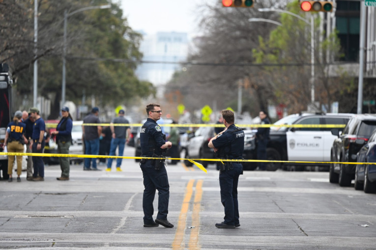 Horor u 1.39 ujutru: Rafali odjeknuli barom u Ostinu, više ljudi ubijeno (FOTO)