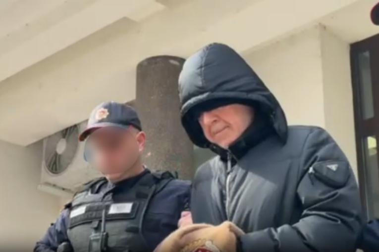 Brucoš pao sa četvrtog sprata: Tragedija u studentskom domu