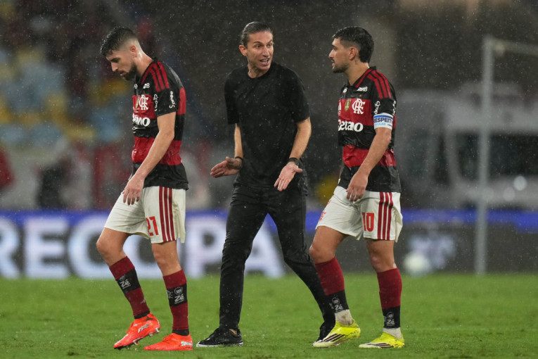 Kostovu se "smeši" neverovatno veliki transfer: Englezi odbijeni, Italijani su trenutno favoriti (FOTO)