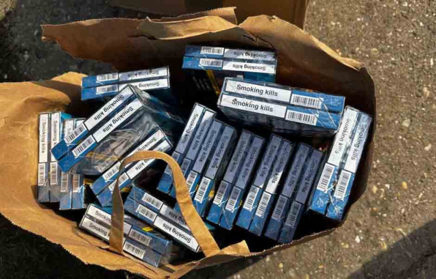 Pao švercer u Kikindi! U dvorištu sakrio 84 boksa cigareta bez markica
